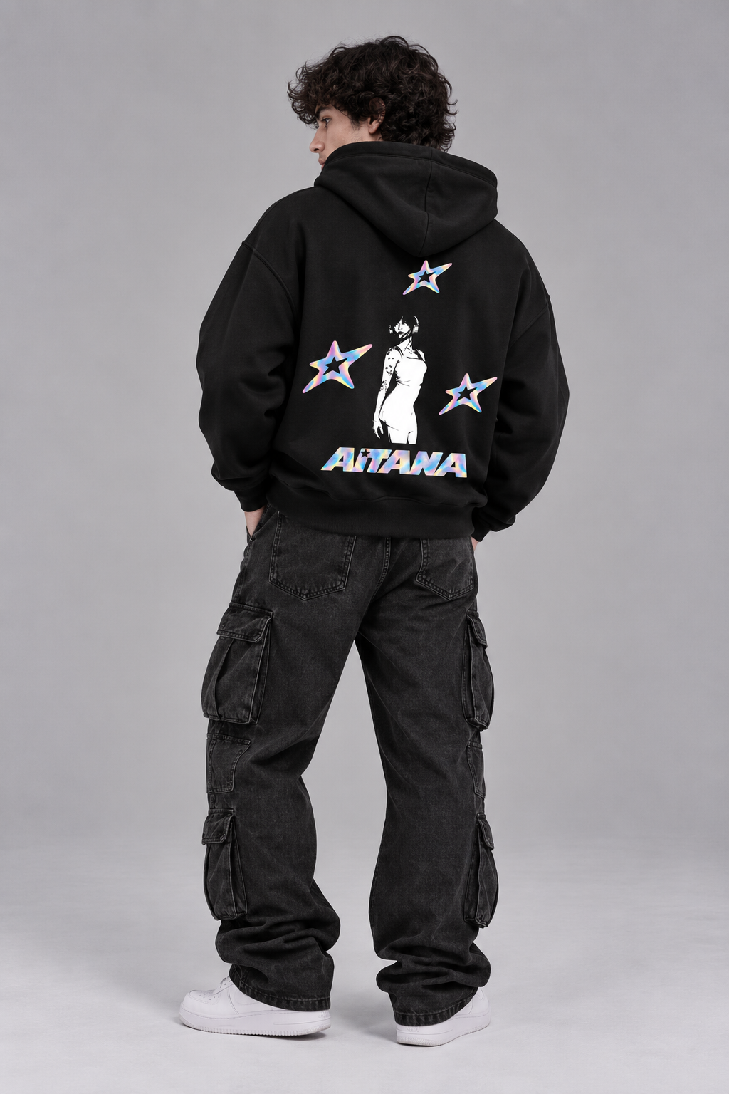 Hoodie Aitana Negro - espalda, modelo
